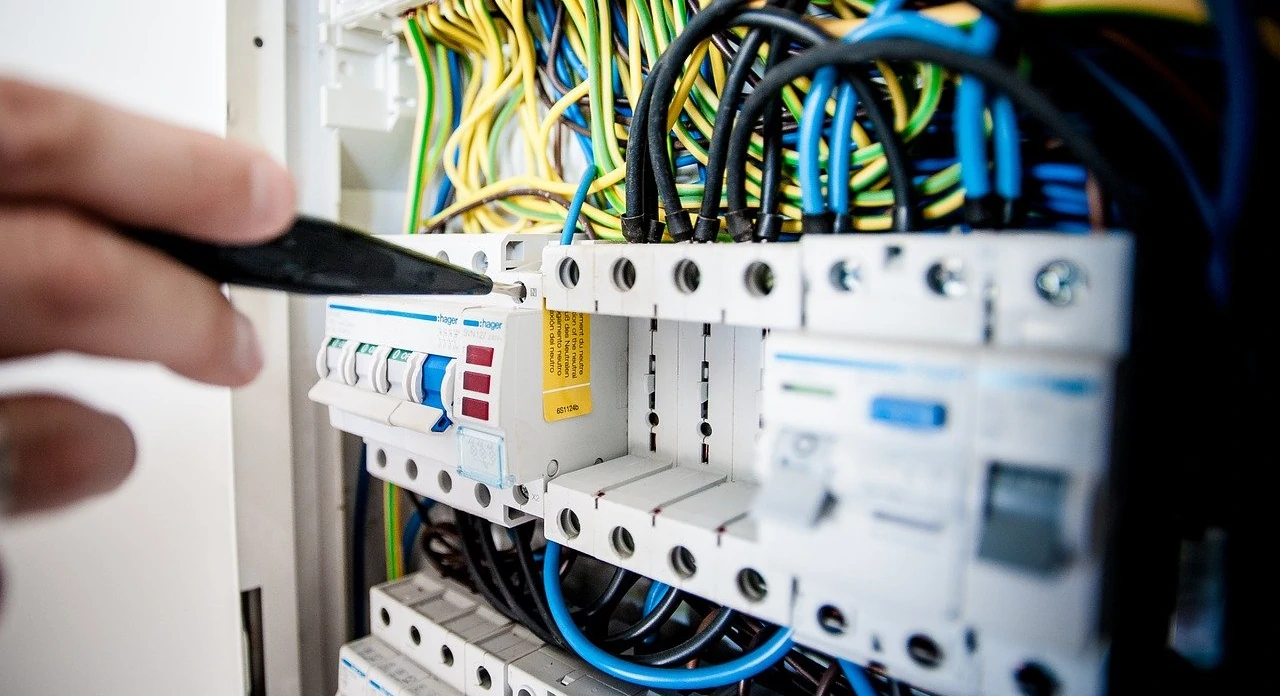 La formation aux habilitations électriques