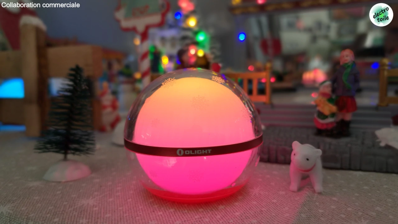 décoration lumineuse et animée pour Noël avec la sphère Olight